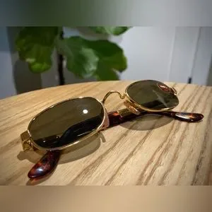 Air Crew | Accessories | Vintage Oval Frame Military Grade  display picture 2